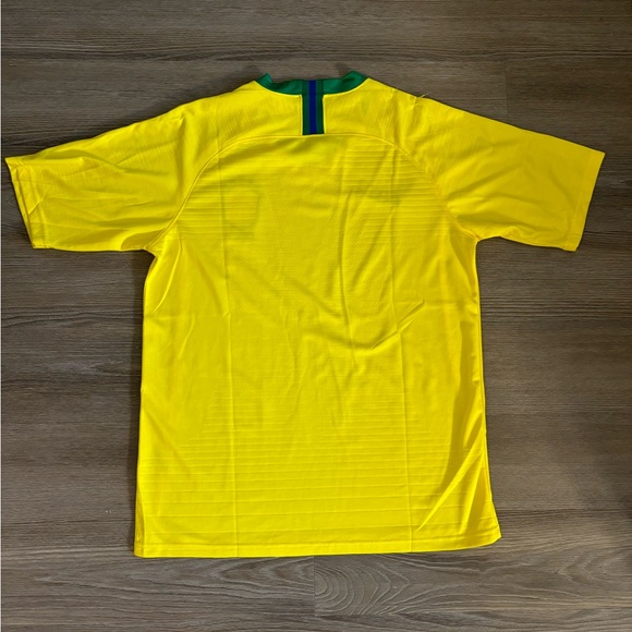 Brazil soccer jersey (no name) size XL Men - Picture 6 of 6